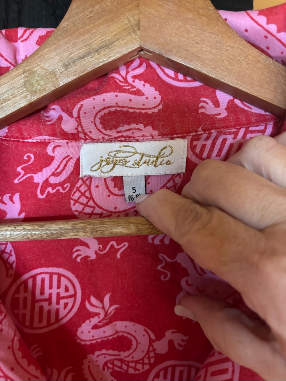 Jaye's Studio Sleep Shirt Pink/Red Dragon Print